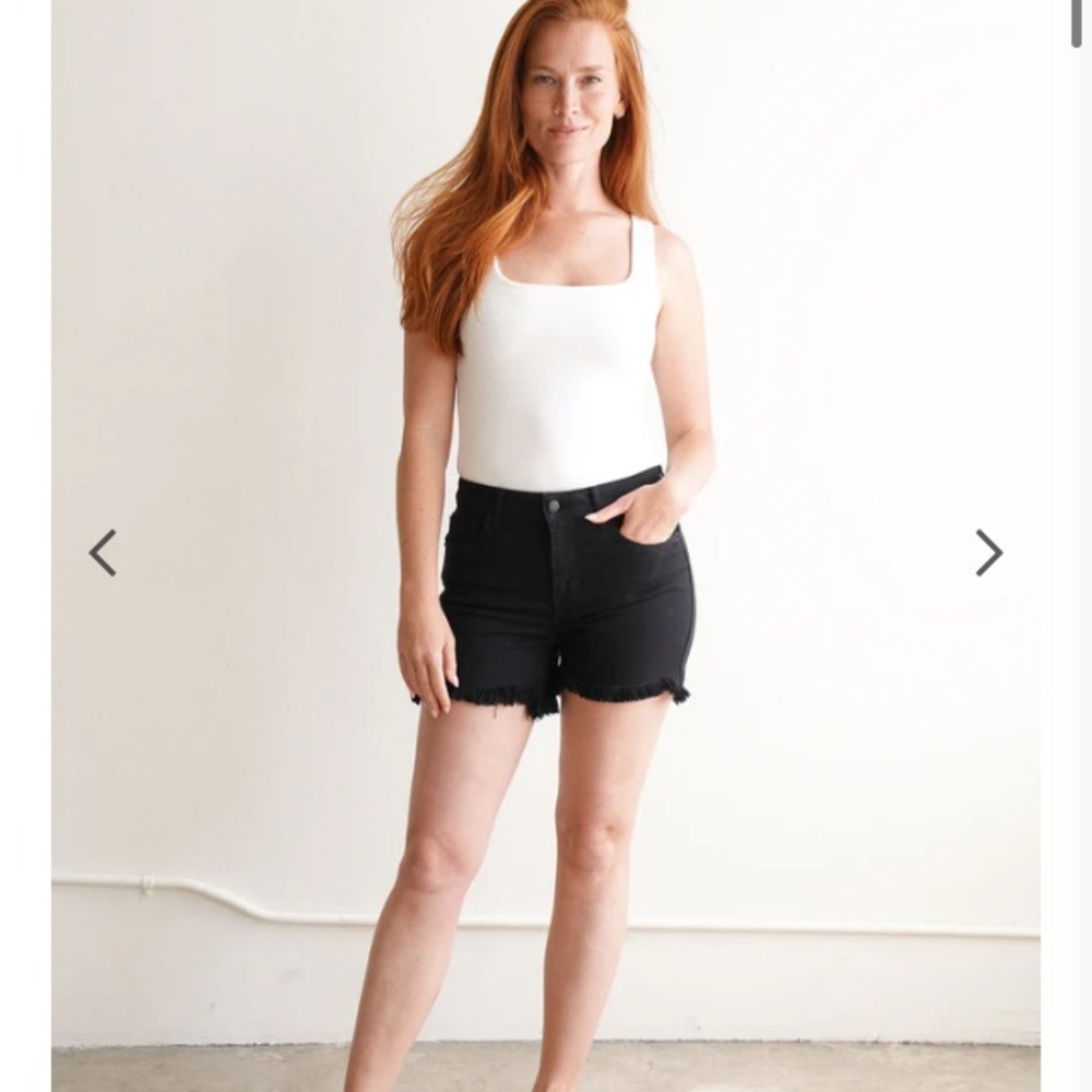 Carly Jean Los Angeles Revy Shorts